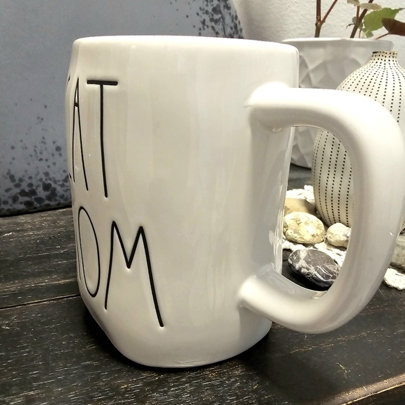 Rae Dunn Cream CAT MOM Mug 16 Oz - Picture 2 of 6